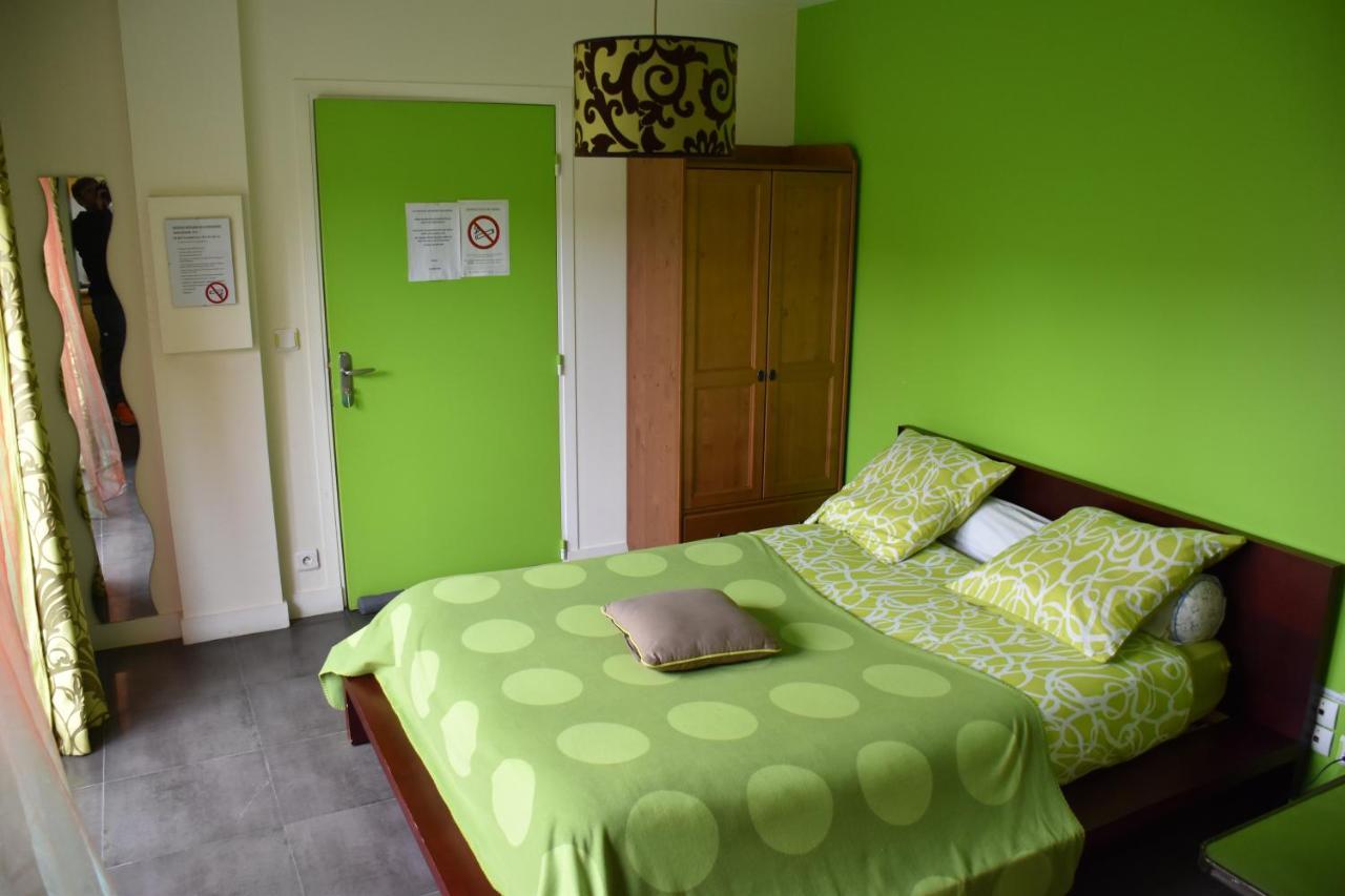 Appartements Et Chambres Le Vaumurier De Saint Lambert Saint-Lambert (Yvelines) Exterior foto